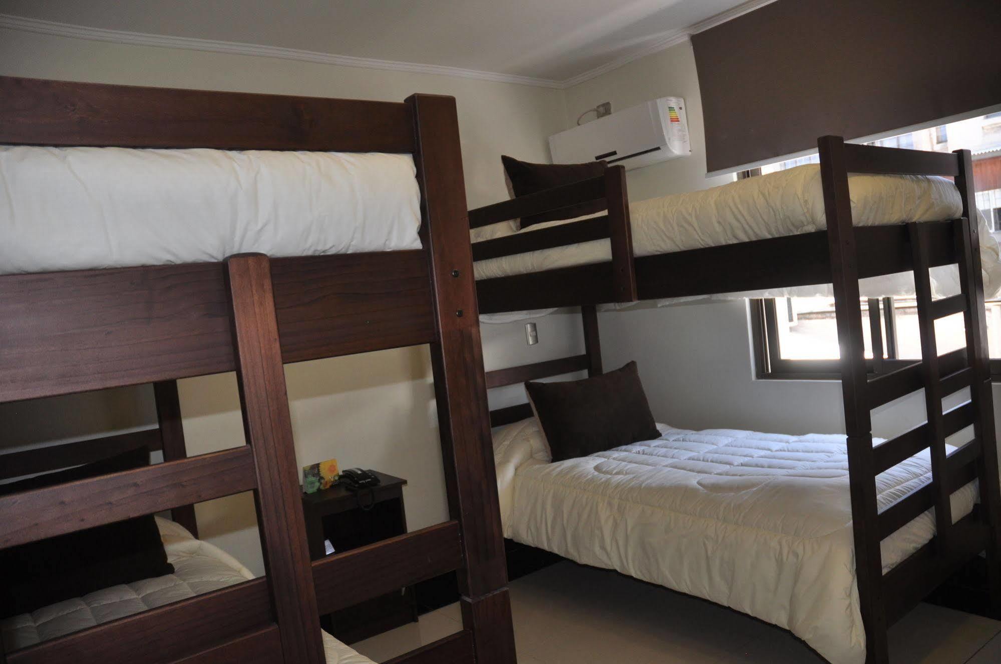 Cosmopolita Hostel サンティアゴ エクステリア 写真